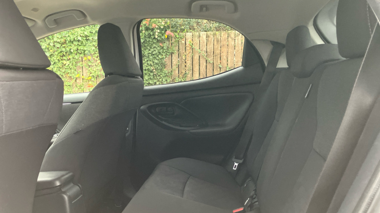 Toyota Yaris 1.5 Hybrid Design 5dr CVT Hybrid Hatchback